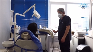 دکتر صادق آقاجری متخصص ایمپلنت دندان