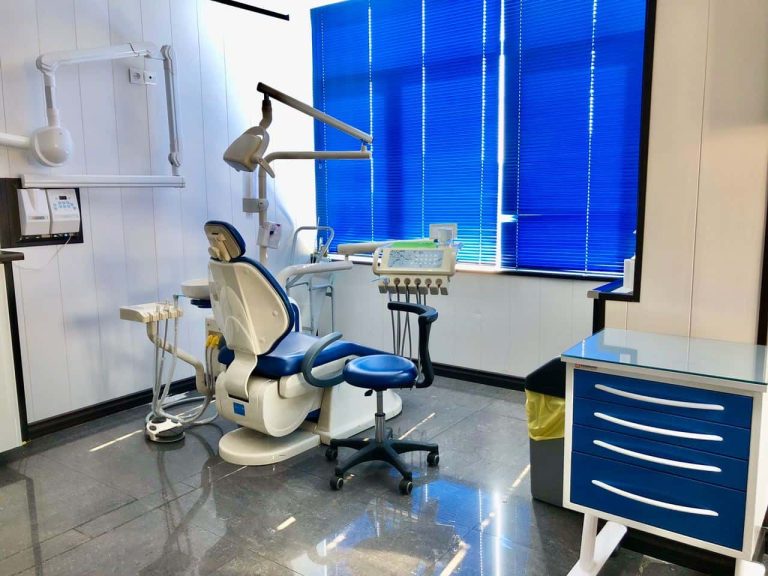 مرکز دندانپزشکی آیریک